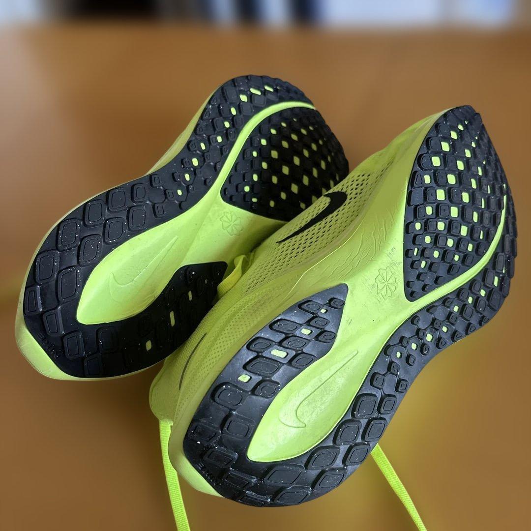 Nike Air Zoom ペガサス41 ボルト　26.5