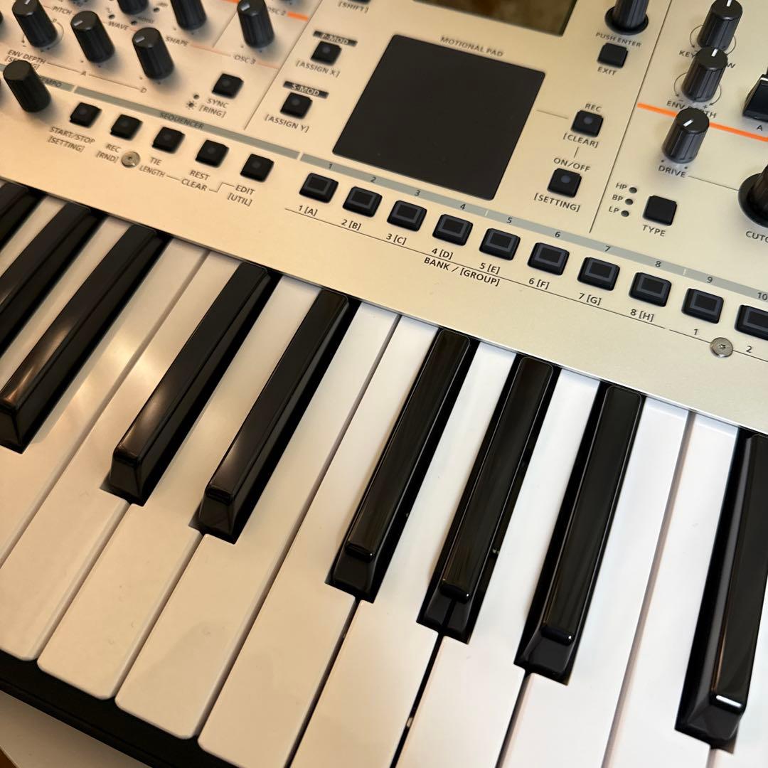 【新品同様】Roland GAIA2 ローランド シンセサイザー