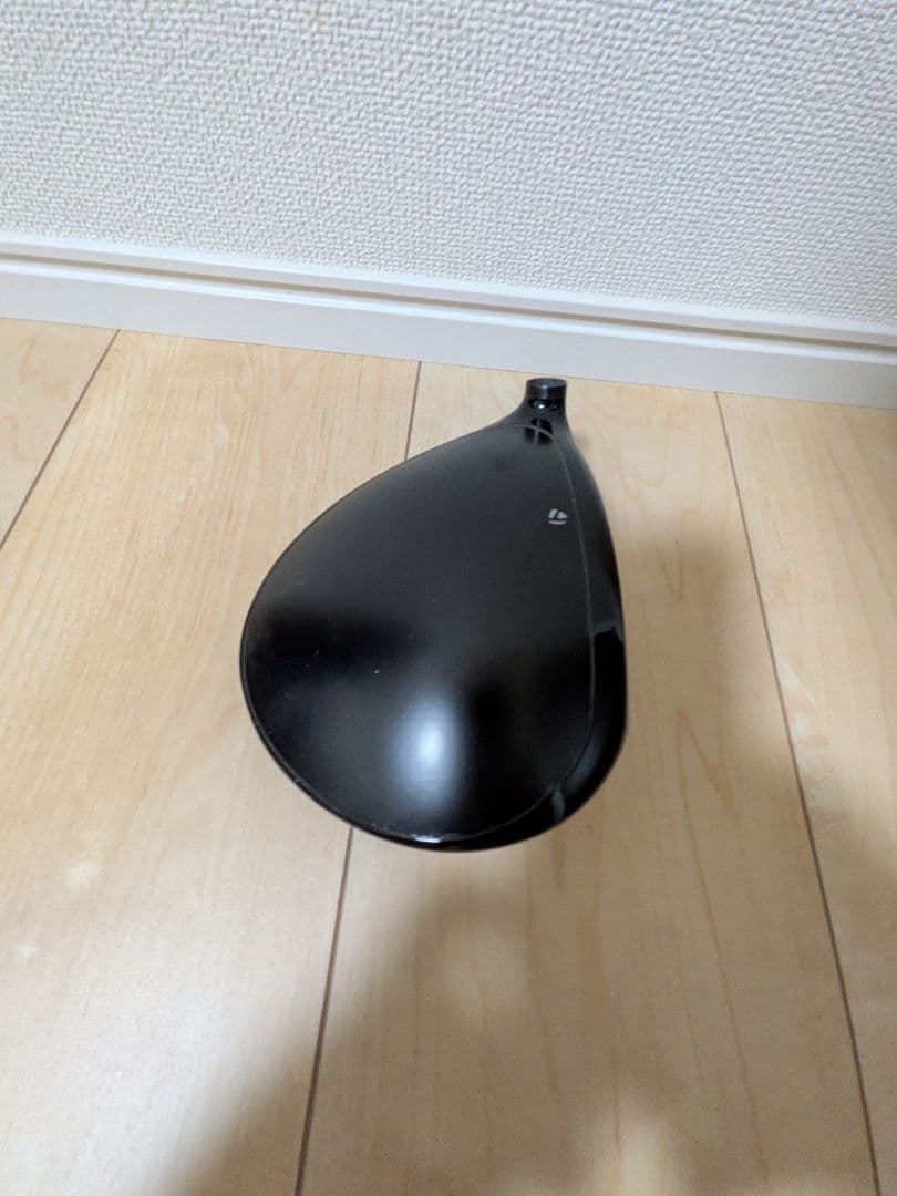 TaylorMade Qi4D ドライバー 9.0度 カバー付き