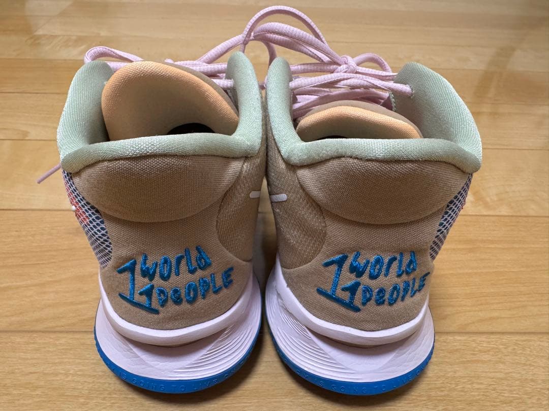 シューズ(男性用) Nike GS Kyrie 7 \"1 World 1 People\" Pink