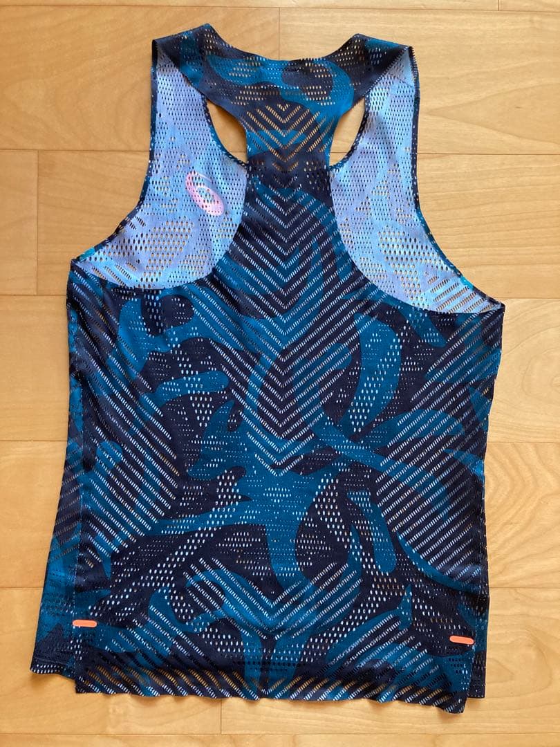 【美品】アシックス　メタスピードシングレット Lサイズ 2091A806