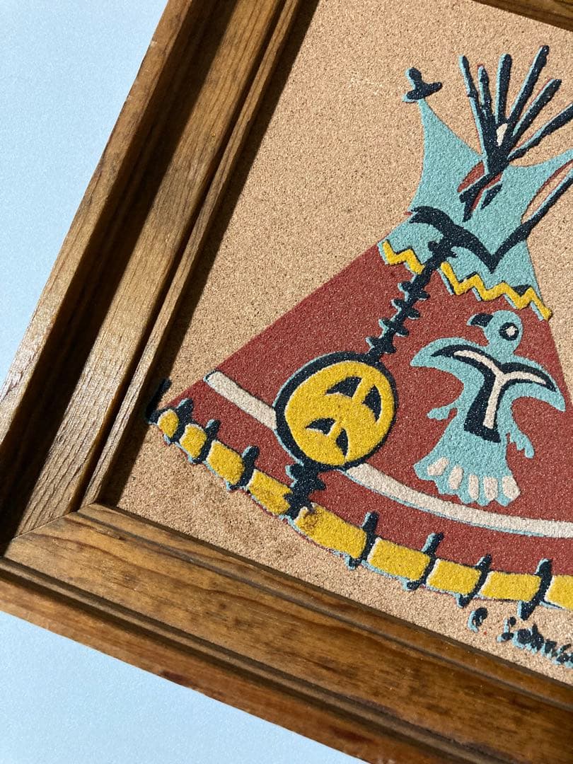 ネイティブアメリカン　ティピー（移動式住居）が描かれた額入りの砂絵　木製フレーム