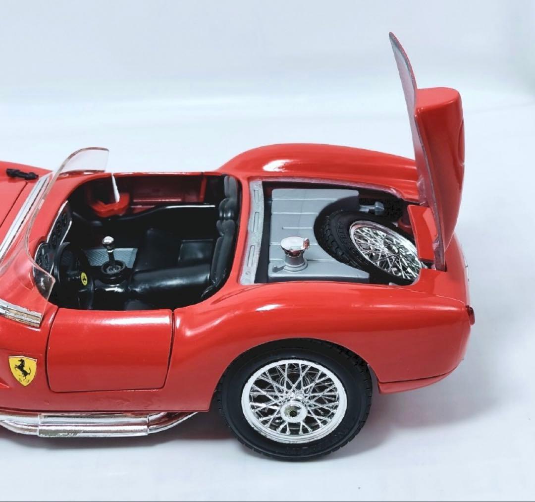 burago ブラーゴ 1/18 フェラーリ 250TR テスタロッサ 1957