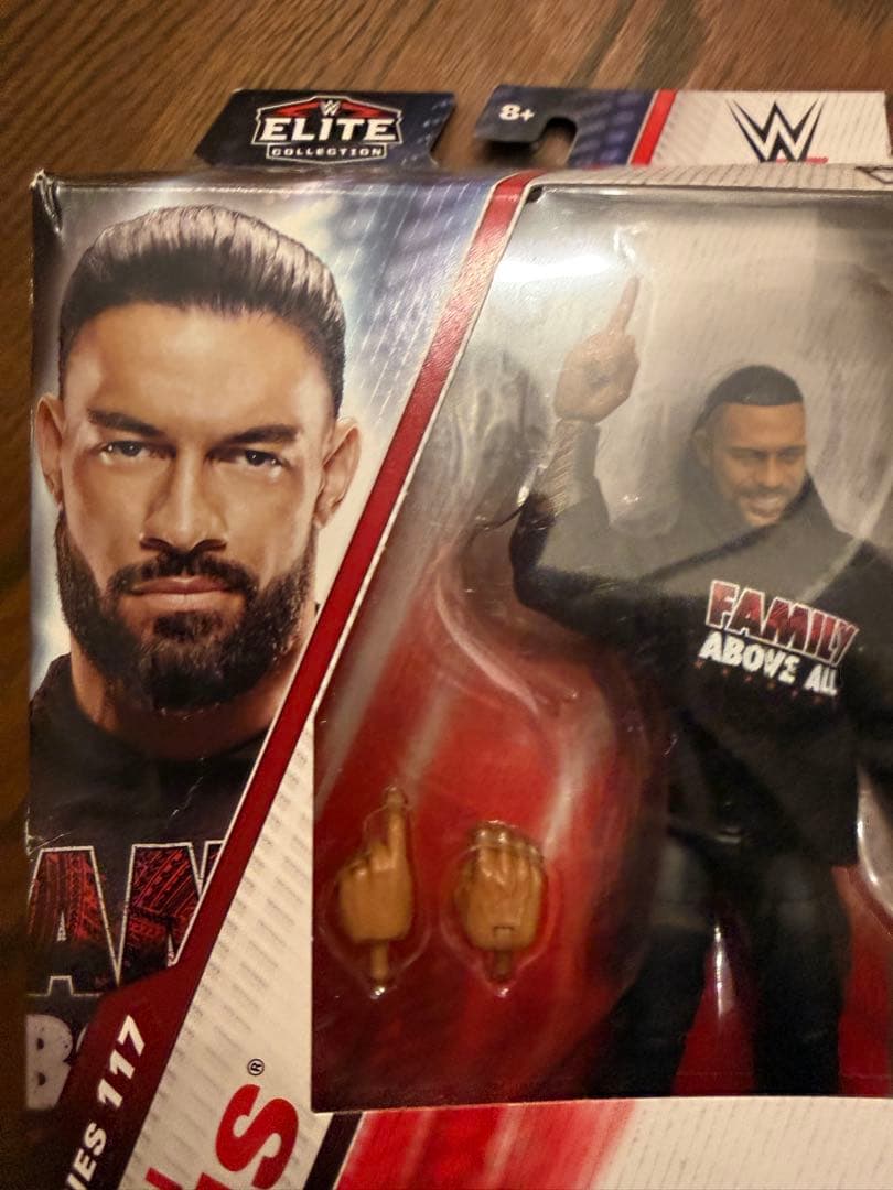 WWE ロマン・レインズ エリートフィギュア