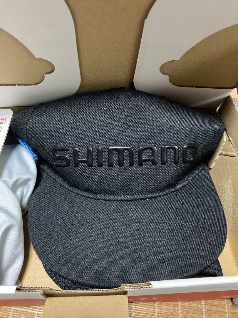 SHIMANO ブラックキャップ サングラス　リールケースセット
