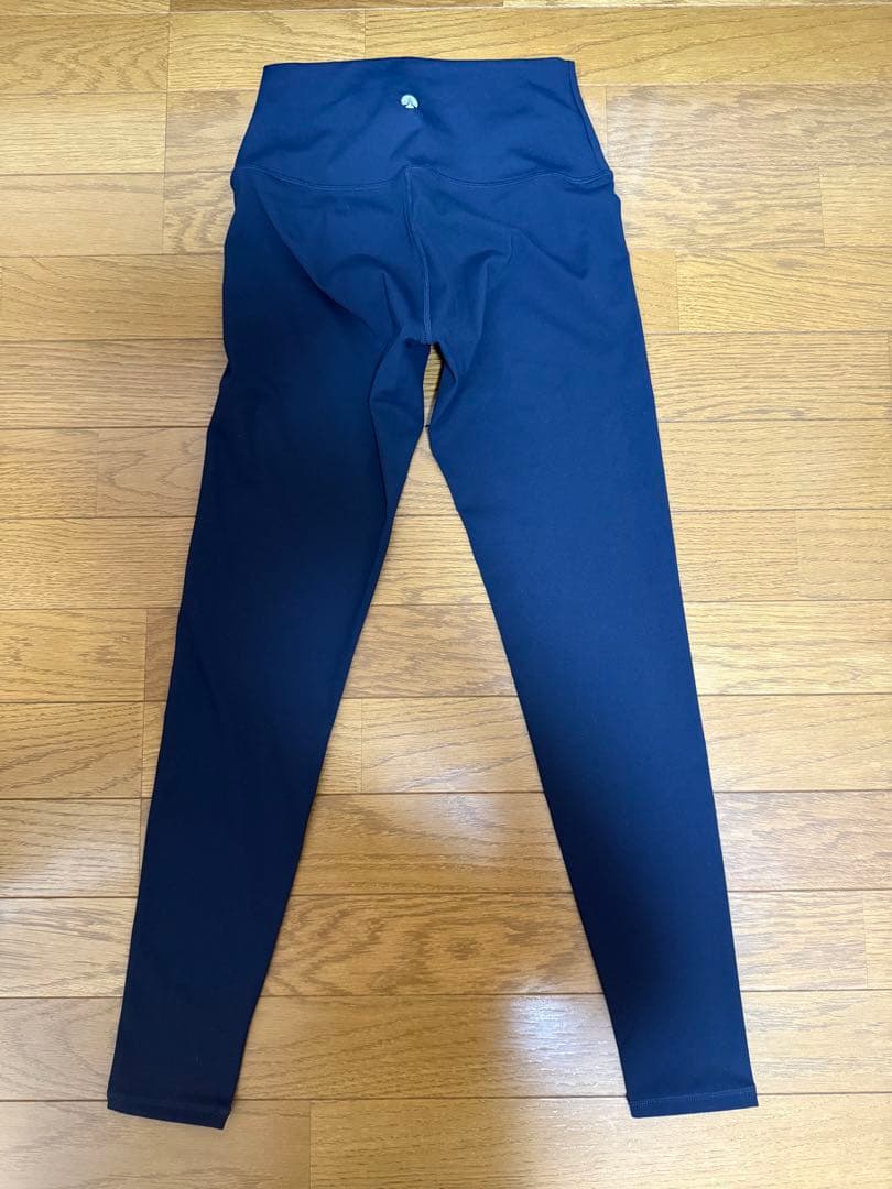 SUKALA ロングスリーブトップス&レギンス　ウェア　セット　Sサイズ