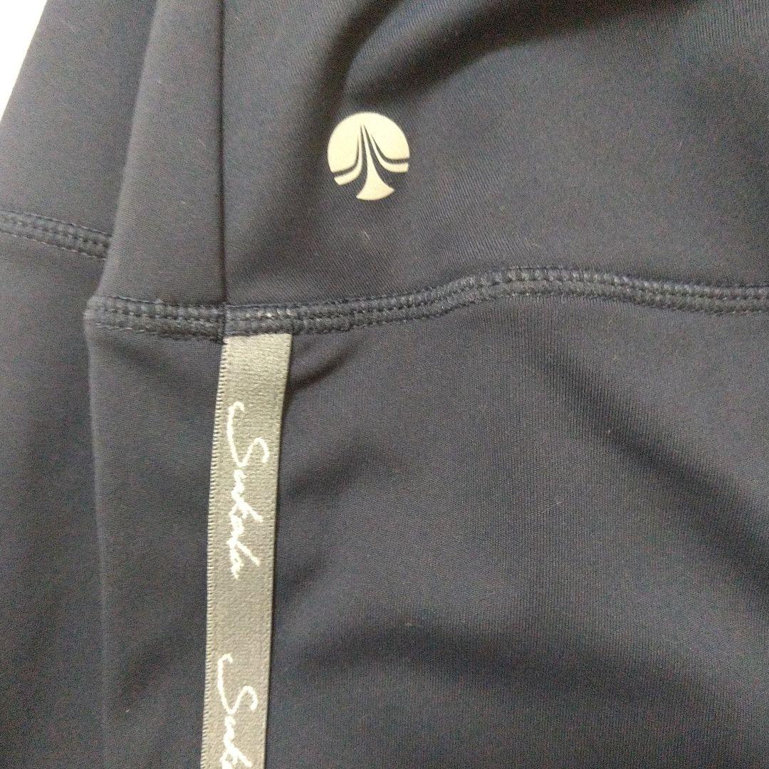 試着のみ SUKALA バックギャザーレギンス　ネイビー　Mサイズ