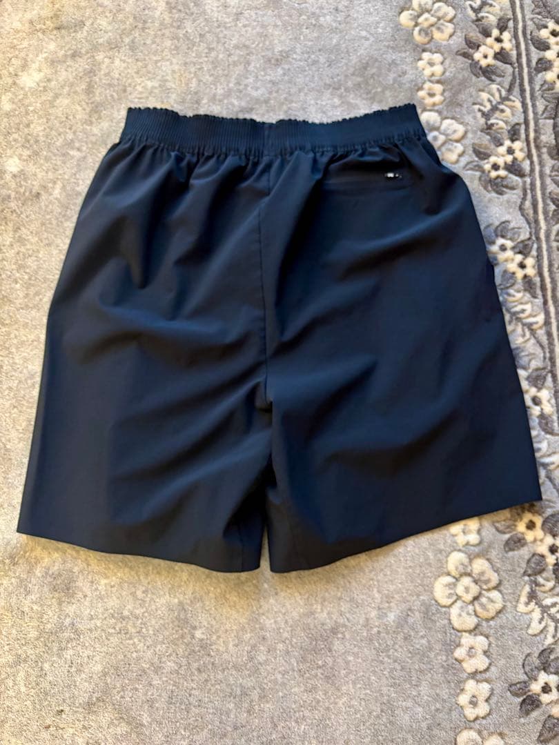 On Train Shorts メンズS 黒　トレインショーツ　ショートパンツ