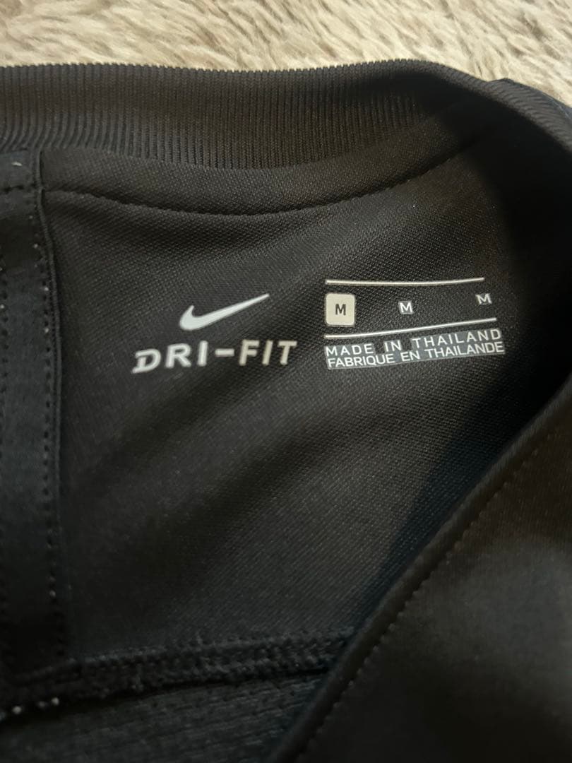 Nike イングランド代表 シャツ 黒