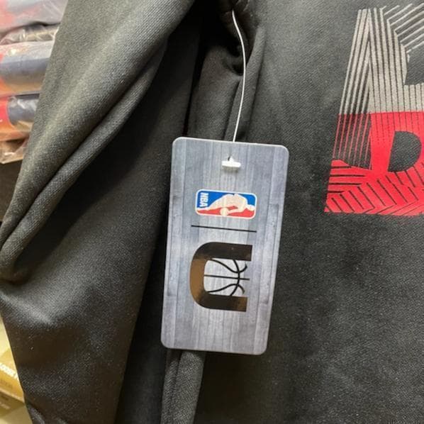 CHICAGO BASKETBALL HOODIE (シカゴブルズ)プルオーバー