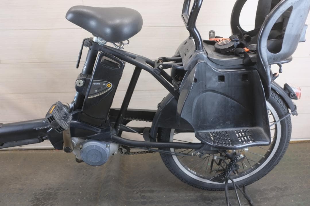 電動自転車 パナソニックギュットアニーズ　20インチ　3段　8.9Ah充電器あり