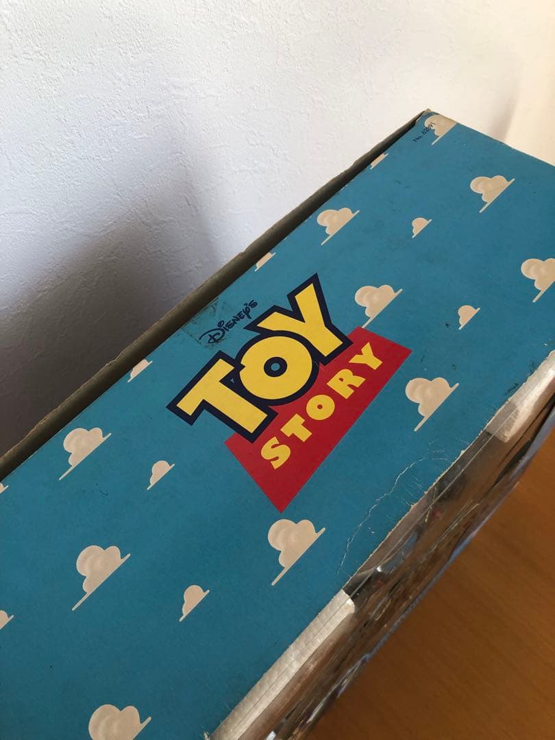 トイストーリー バズライトイヤー メタリック アクション