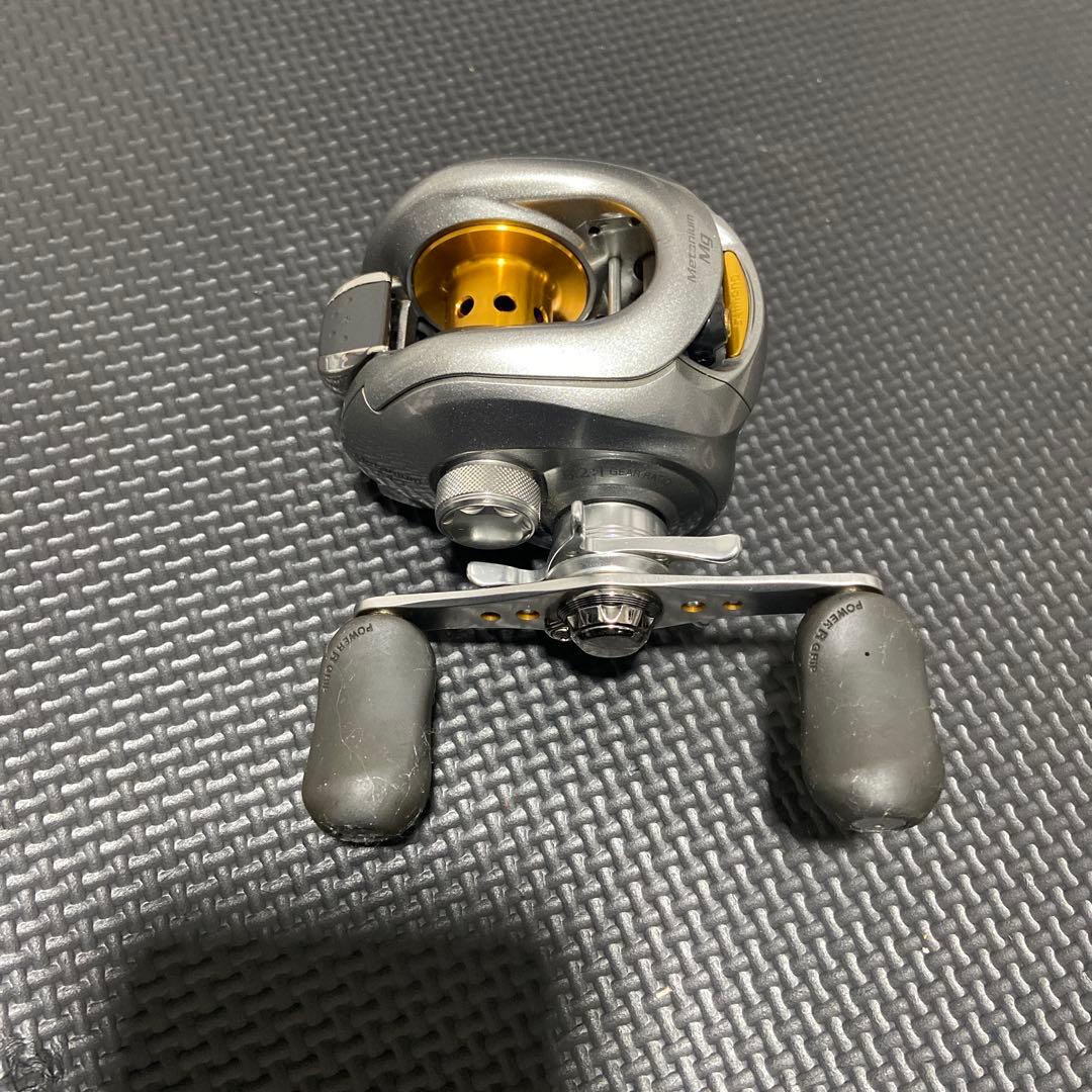 SHIMANO 07 メタニウムmg 右巻き ベイト バス釣り メタマグ