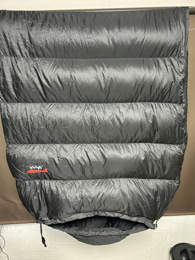 美品　NANGA ブラック ダウンシュラフ　370STD 限定モデル