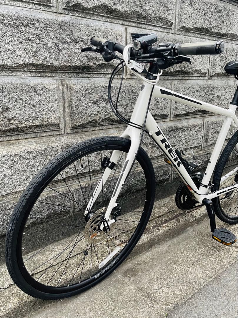 TREK FX3 DISC 2019年 クロスバイク 27段ギア 大阪引取り