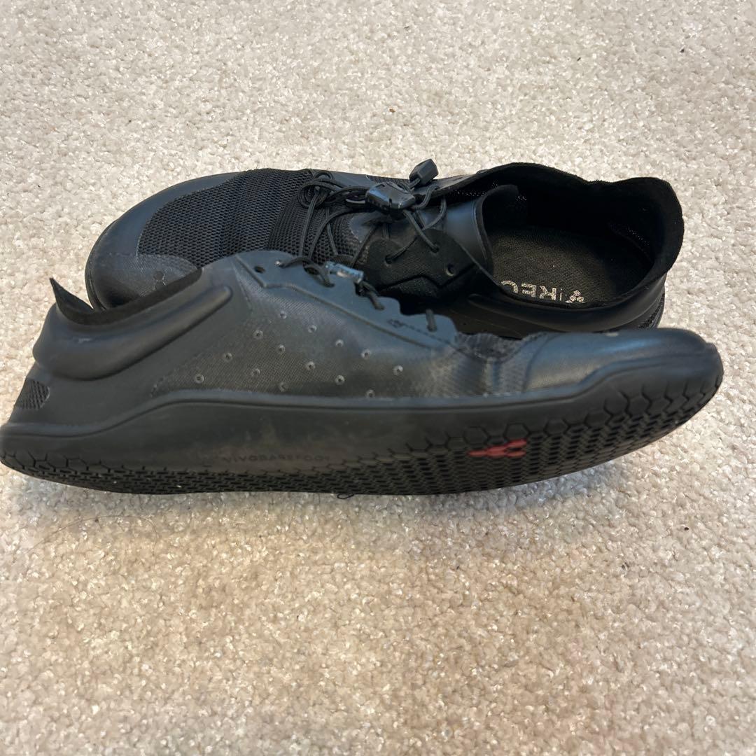 Vivobarefoot プライマスライト　黒　39