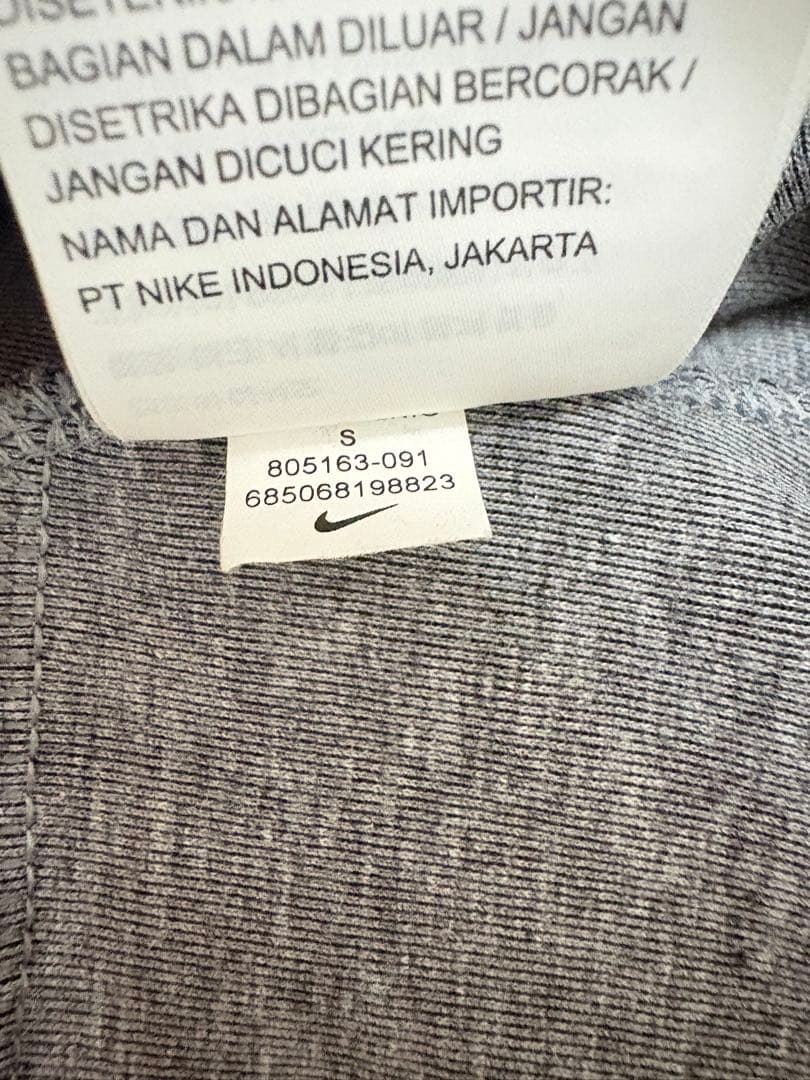 Nike テックフリース　セットアップ グレー