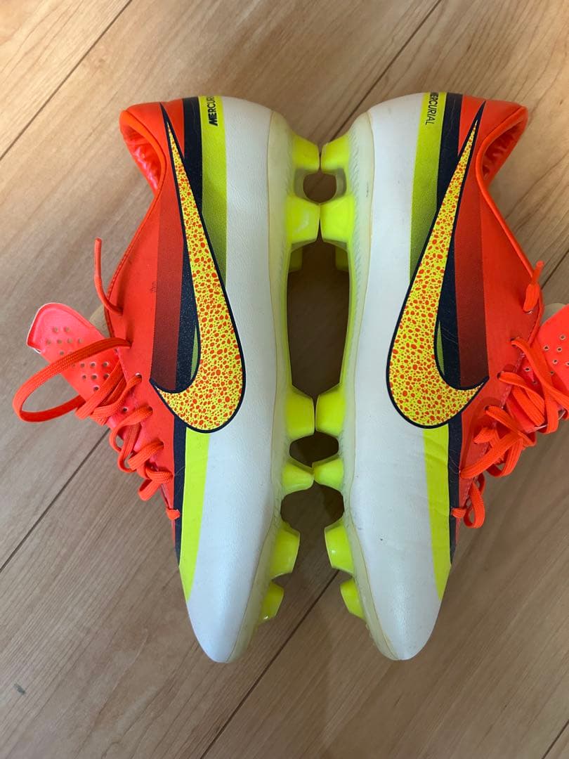 CR7 マーキュリアル ヴェイパー IX HG-V ACC(ホワイト×オレンジ)