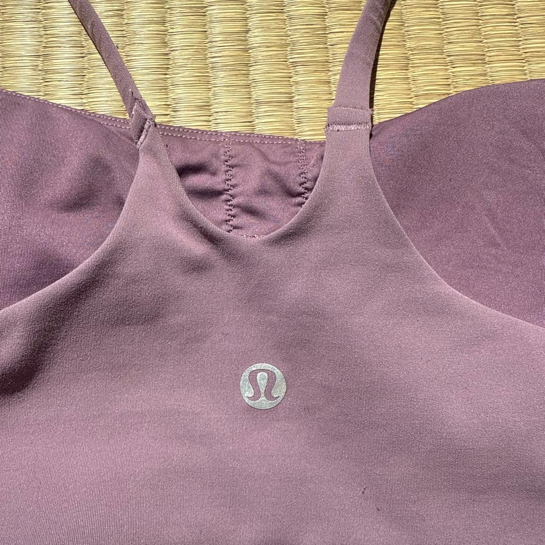 Lululemon パープル スポーツブラ