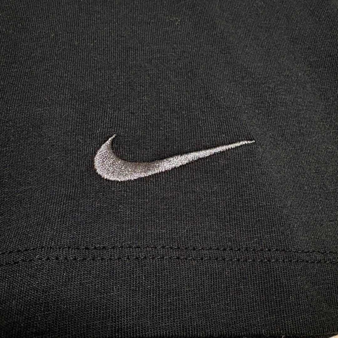 【XL】NIKE New Jeans コラボ Tシャツ バックプリント バニーズ