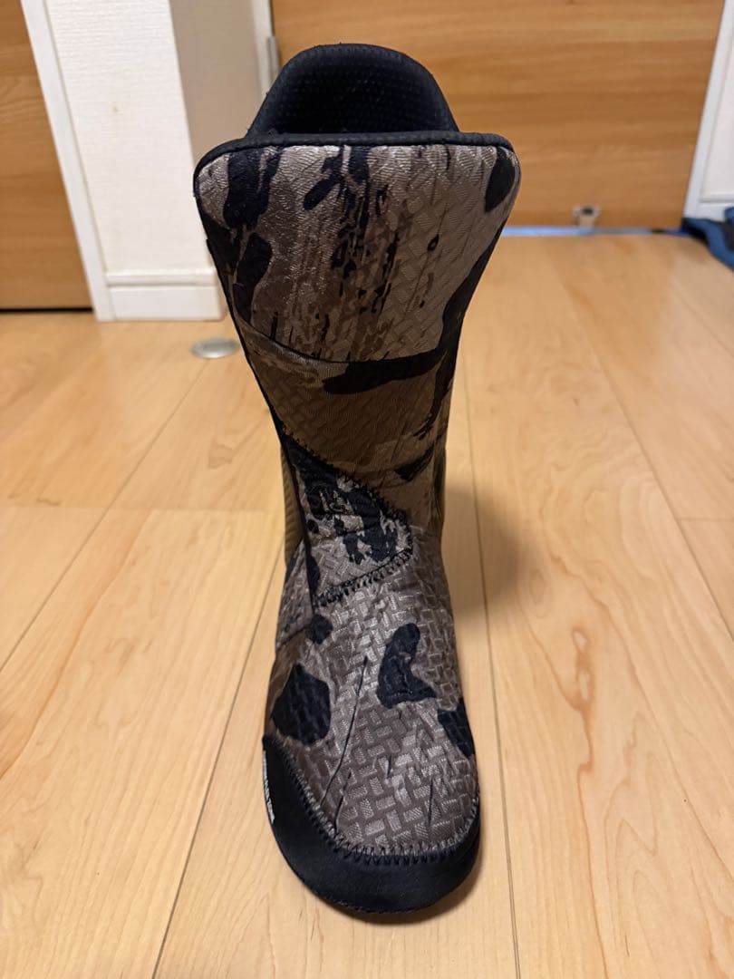 Nidecker Kita 28cm スノーボードブーツ ダイヤル式迷彩デザイン