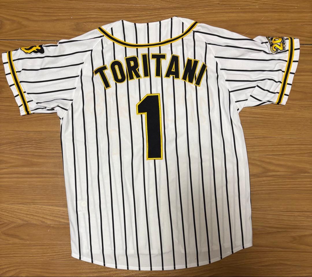 鳥谷敬　阪神タイガース ユニフォーム 2000本安打記念　Tシャツ　タオル