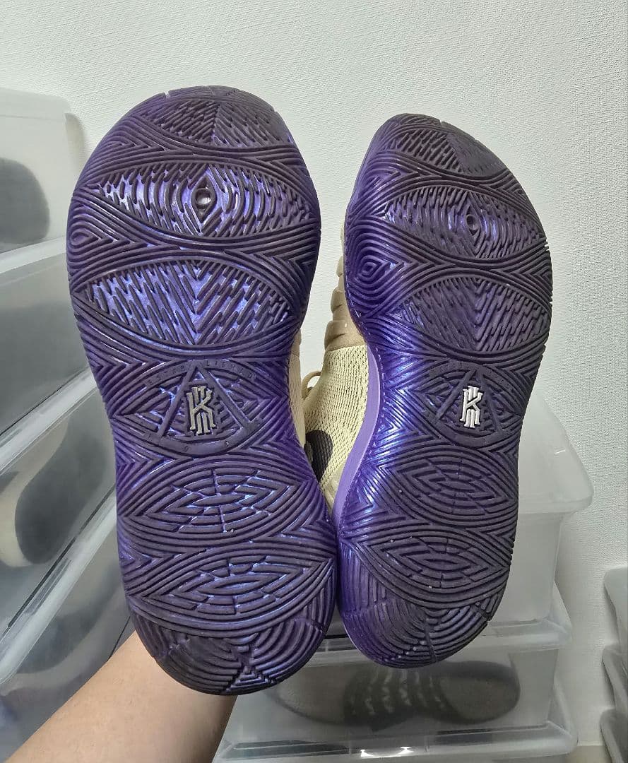 送料無料 Concepts × Nike Kyrie 5 \"Ikhet\"