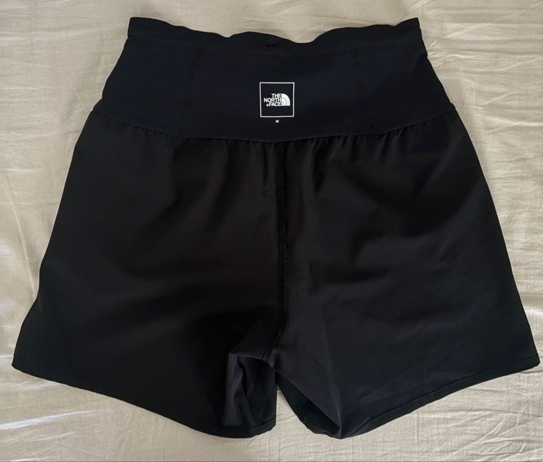 ノースフェイス エンデュリスレーシングショーツ Mサイズ NBW72480