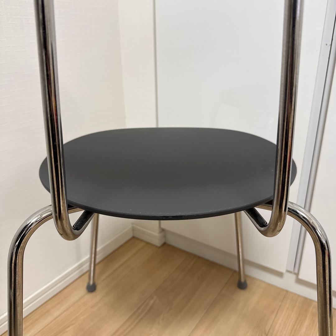 スチールチェア・樹脂座（ダークグレー）４８×５０×８２（座面高４６）ｃｍ