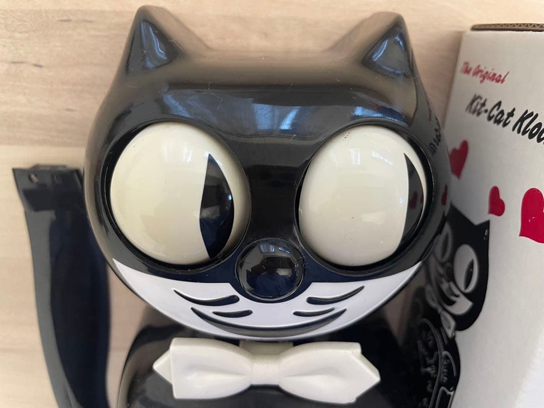 キットキャットクロック　ブラック