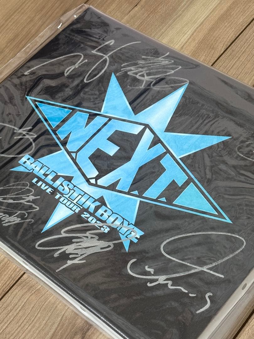BALLISTIK BOYZ直筆サイン入りキャンバスアート