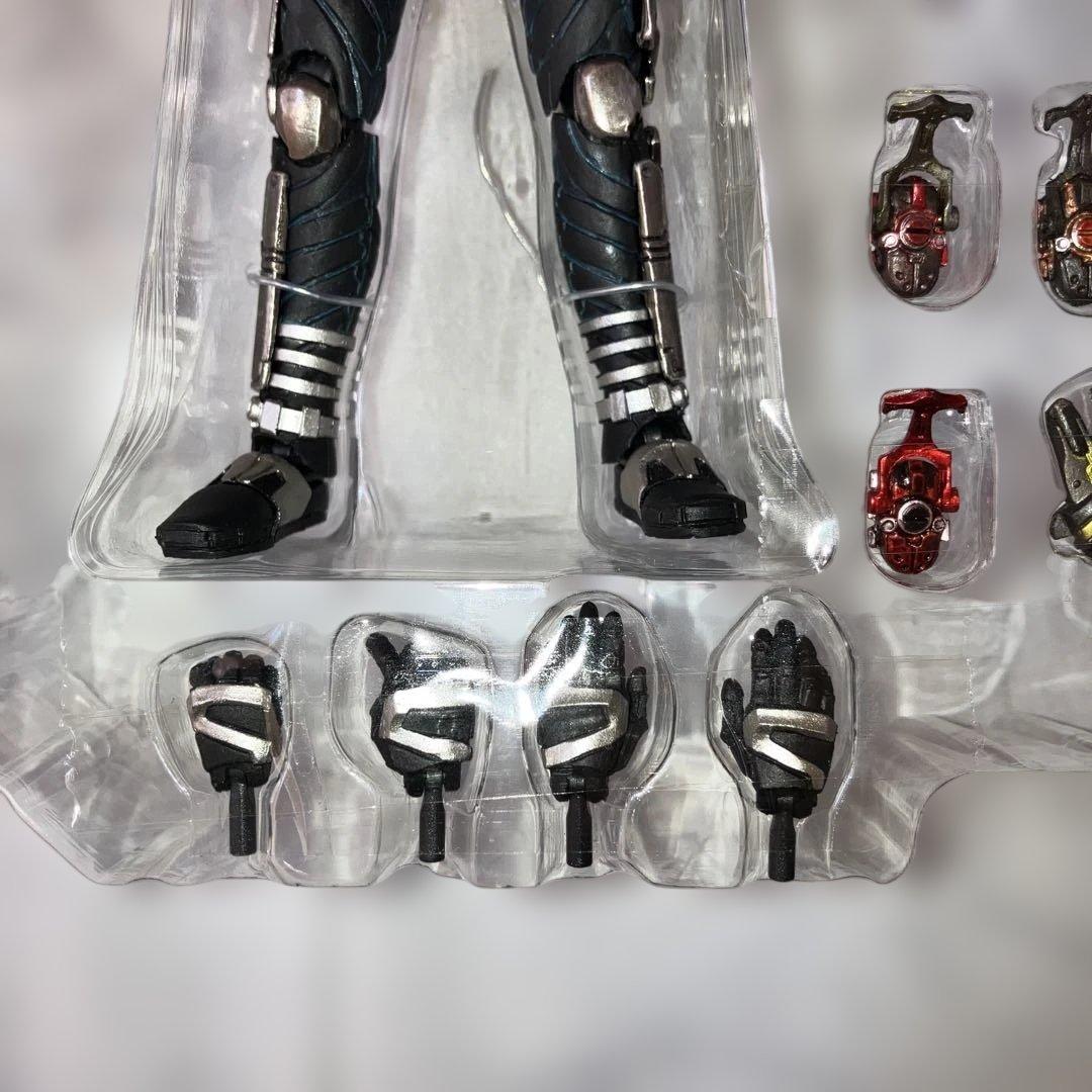 バンダイ　S. I. C Vol. 53 ダークカブト & ガタック 開封品