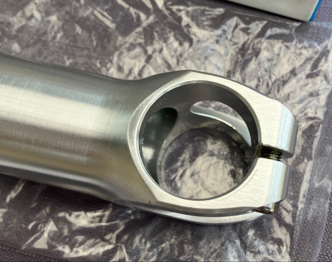 中古美品　NITTO UI-25EX 90mm ニットー　日東　ステム