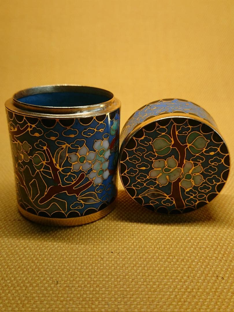 【美品】七宝　象嵌　小物入れ　香合　置物　インテリア　工芸品　美術品　A2973