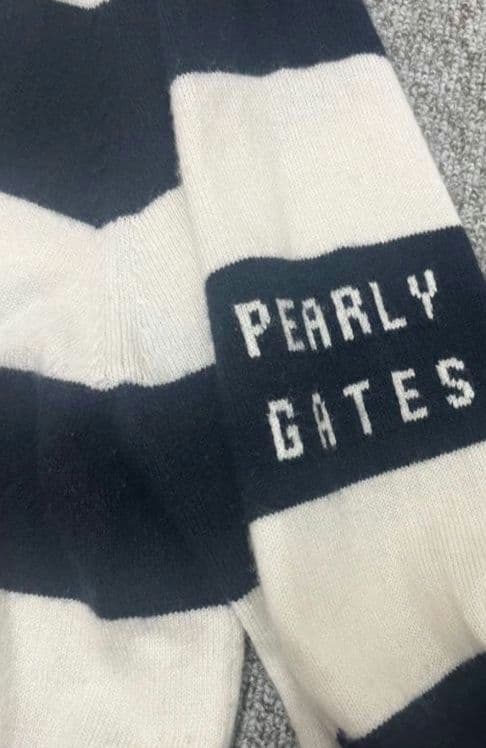 ク*ー様 PEARLY GATES フード付きセーター ネイビー・ホワイト