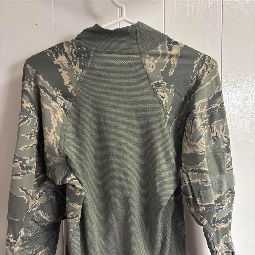 未使用品　米軍 実物 MASSIF ABUCOMBAT SHIRT SMALL