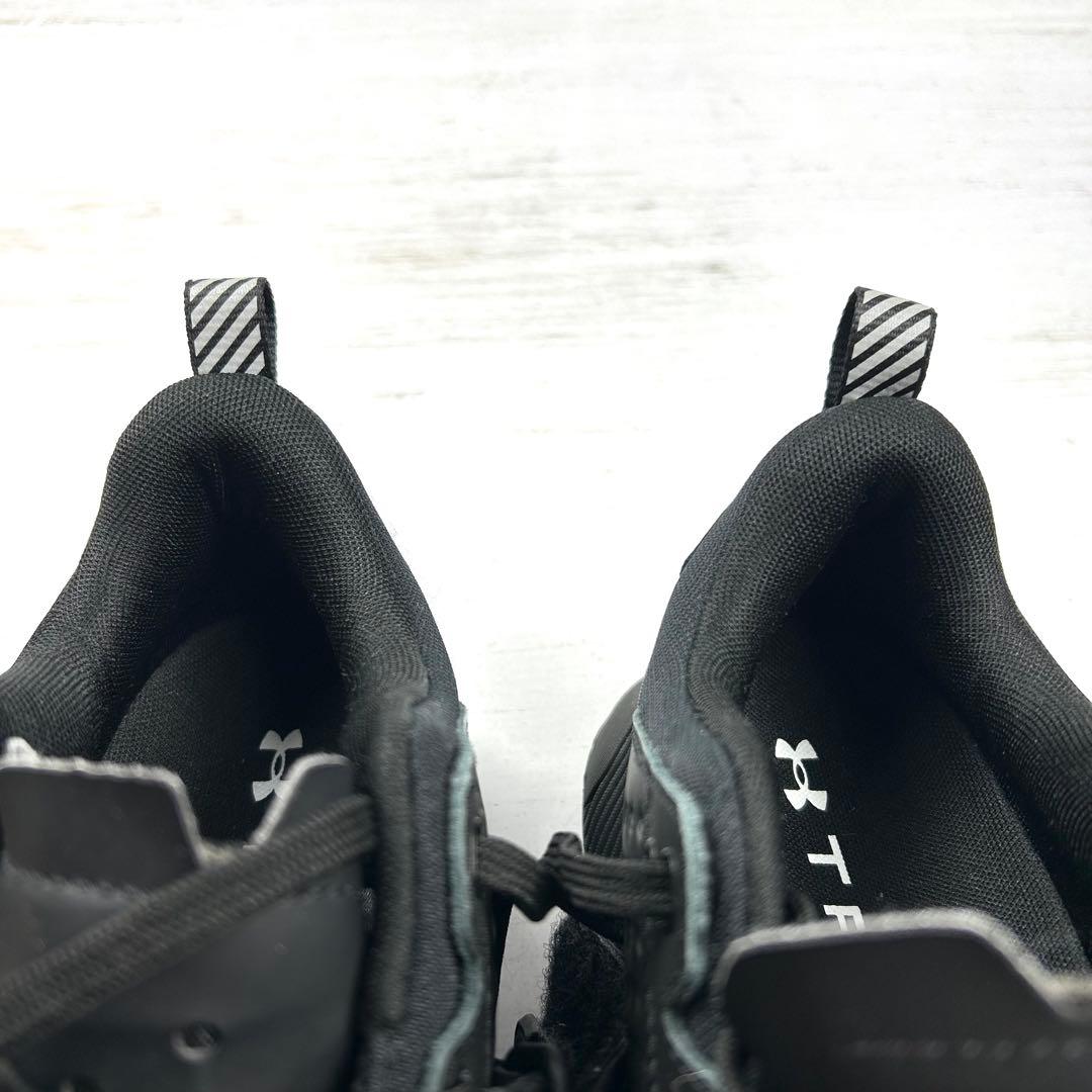 【美品】 アンダーアーマー UAレイン リフター　黒 25.5