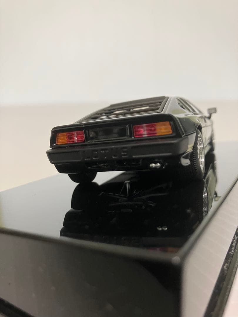 1/43ミニカー Lotus Esprit ブラック