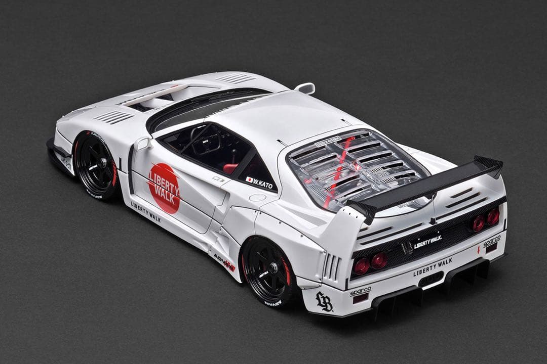 イグニッションモデル F40 1/18 LB-WORKS 40 White