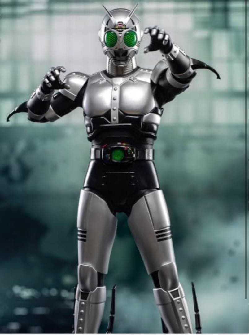 ホットトイズ仮面ライダーブラック&Soosootoys 1/6 銀影の戦士セット