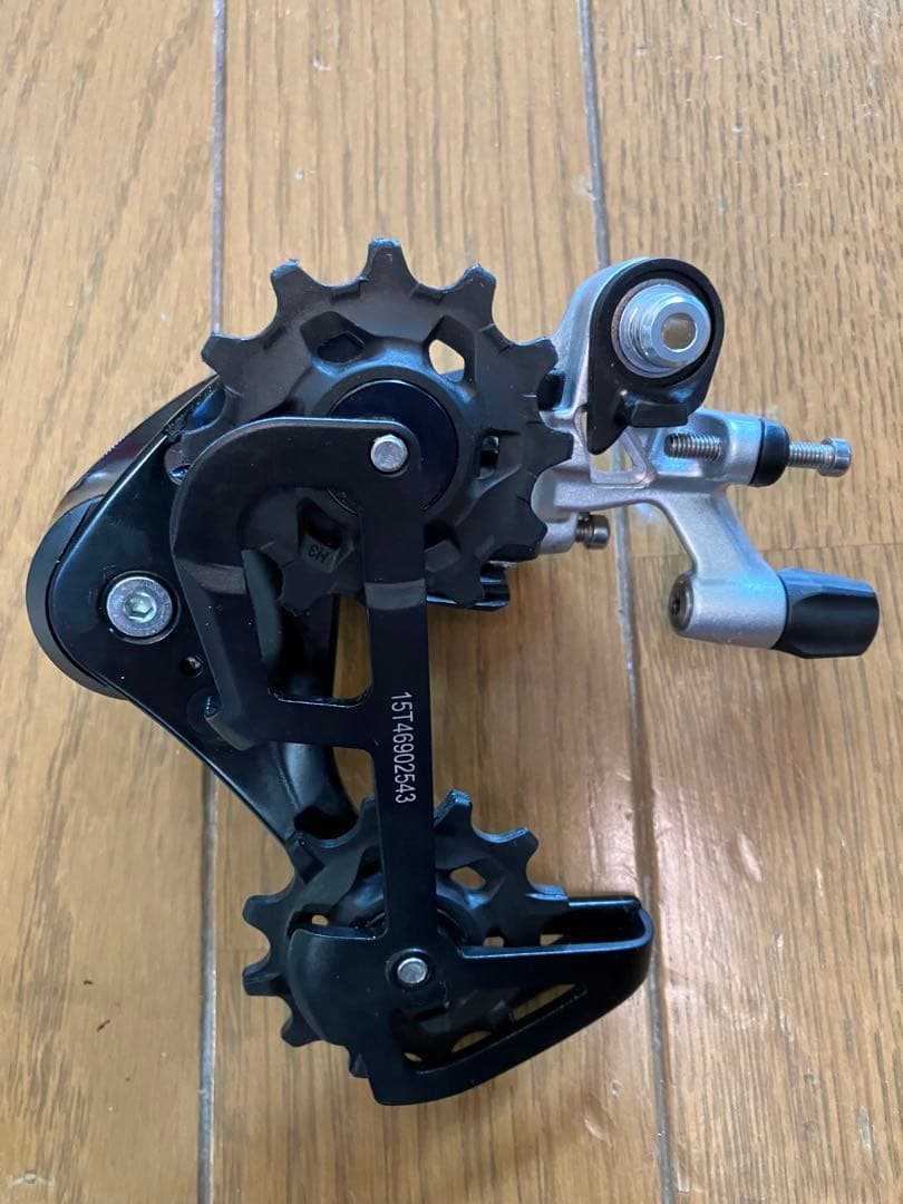 SRAM RIVAL1 リアディレイラー　ミドル（MAX 36T）美品
