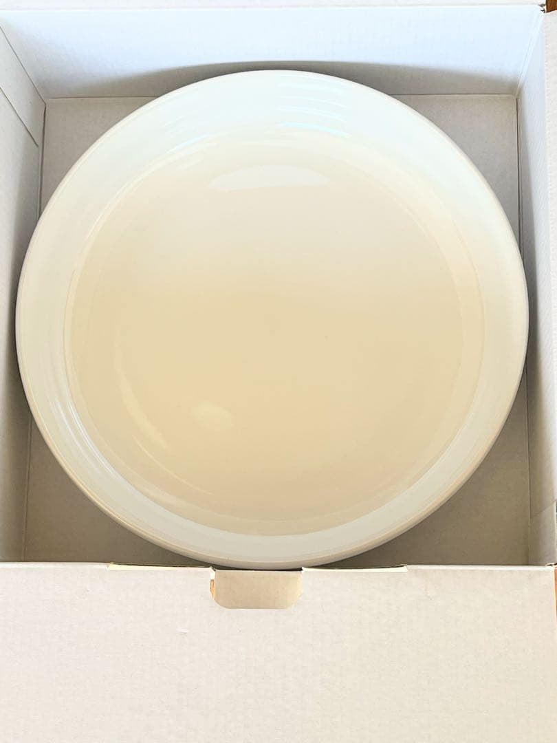 新品 ル・クルーゼ レジェ・テーブルウェアセット ホワイト/コースターブルー