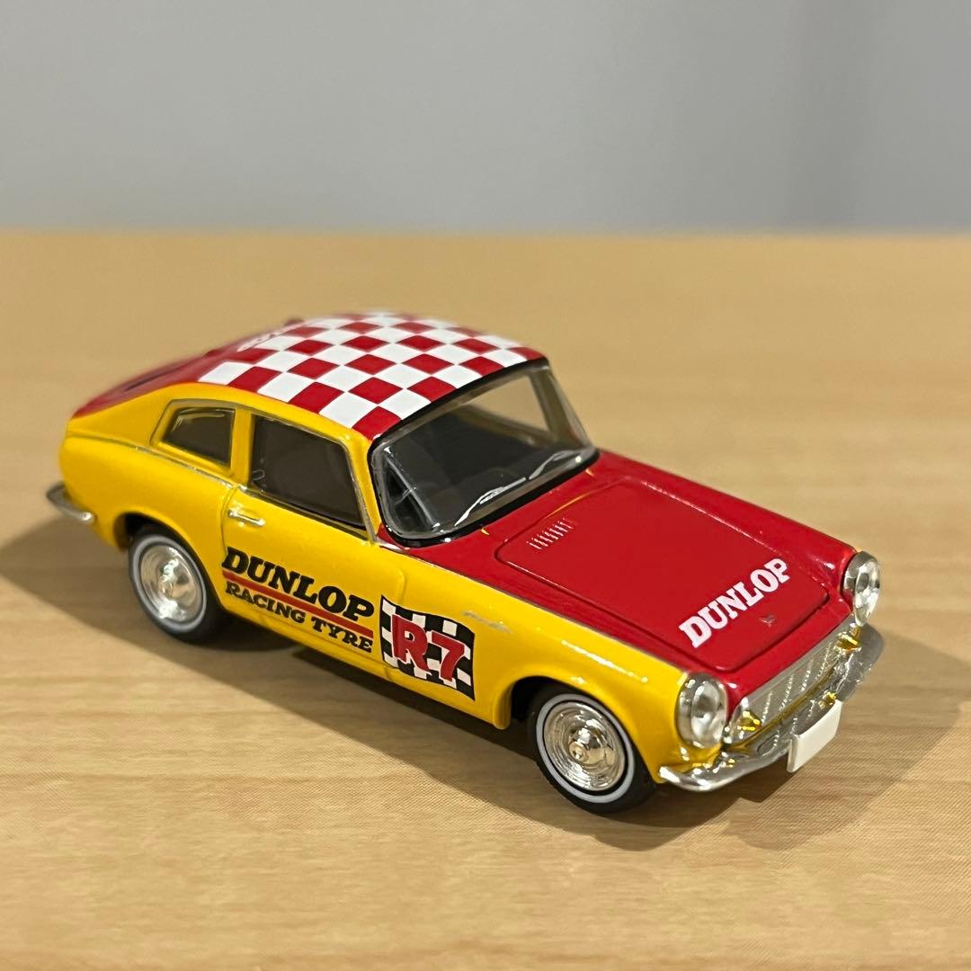 トミカリミテッドヴィンテージ　ホンダ S600 クーペ　ダンロップ