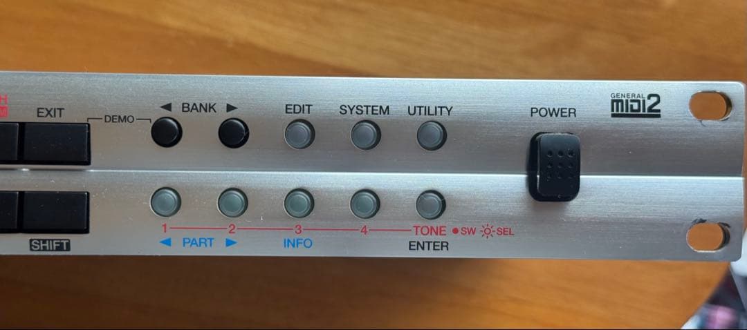 Roland XV-5050 シンセサイザー音源モジュール