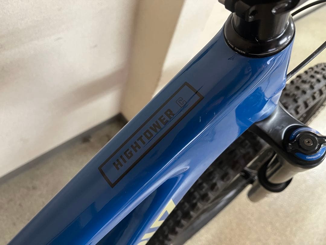 SANTA CRUZ HIGHTOWERサイズM