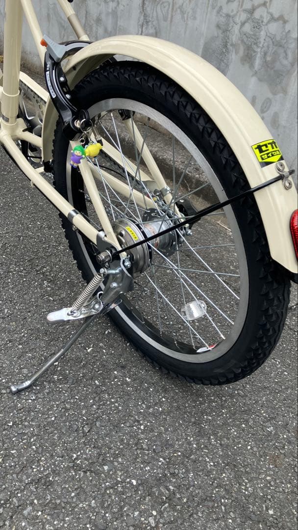 【ほぼ未使用品】ブリヂストン　ベガス　ミニベロ自転車 アイボリー直接引き取り限定