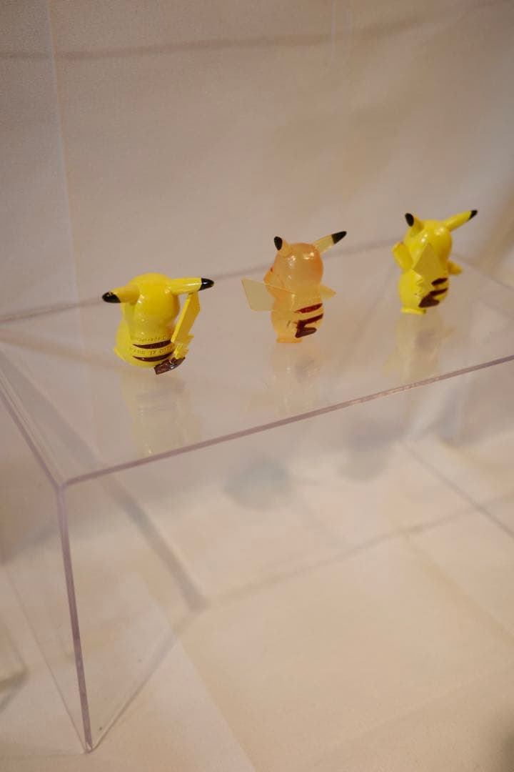 モンコレ ピカチュウ 通常2体＋クリア 当時個体 TOMY