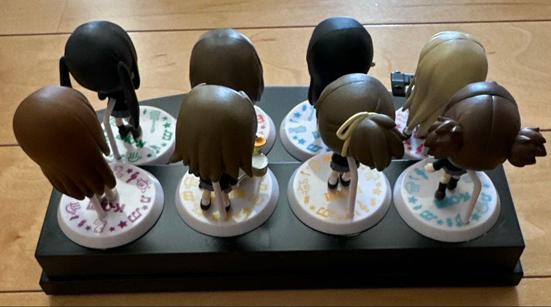 けいおん！のミニフィギュアです 日の当たらない棚で保管しています