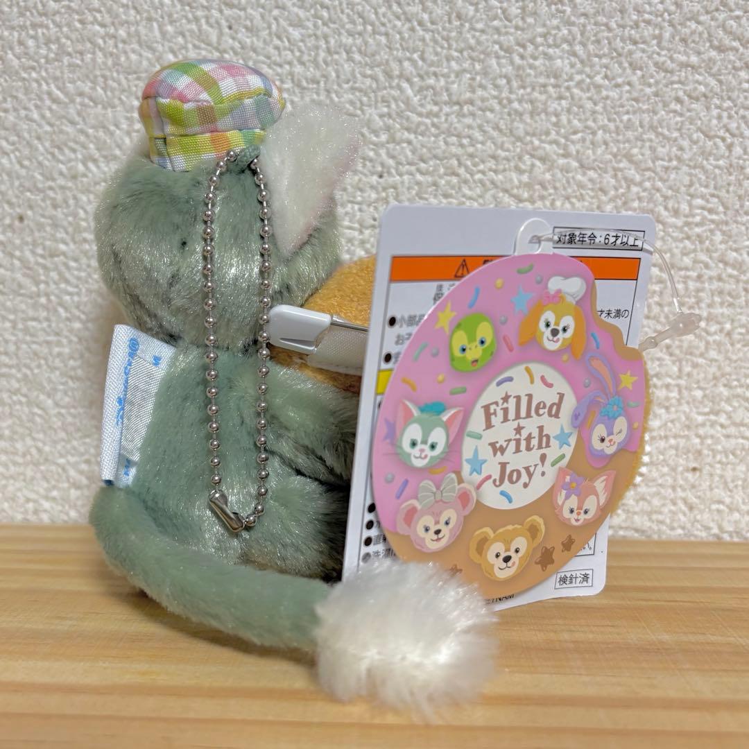 ダッフィー ドーナツ　フィルドウィズジョイ　ぬいぐるみバッジ　ステラルー