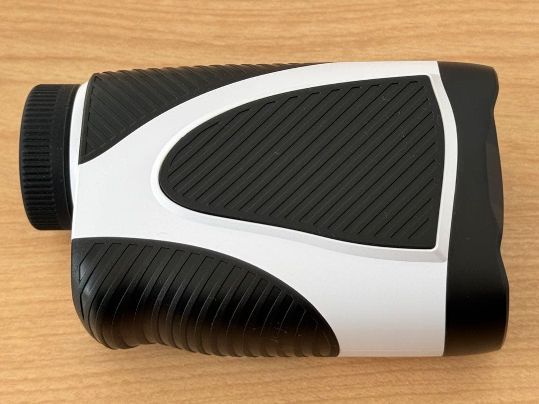 【新品】ゴルフ用レーザー距離計 Laser Range Finder（ホワイト）